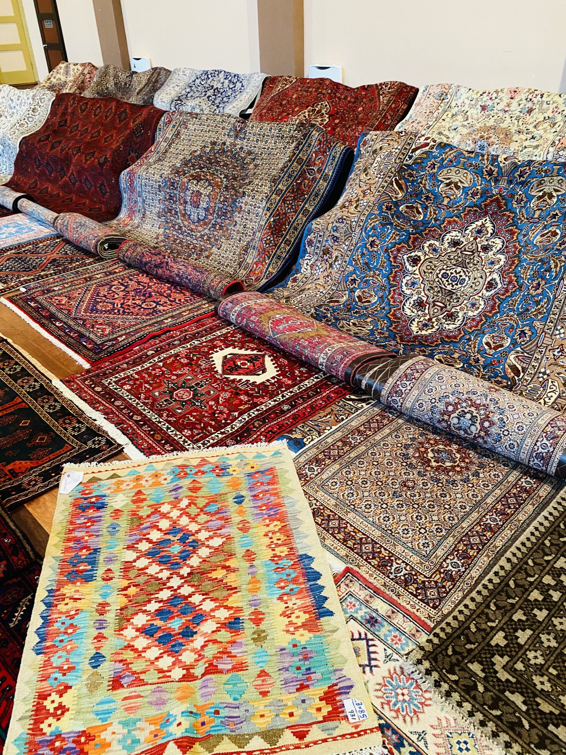 Top Persian Rug Styles to Perfectly Match Your Home’s Aesthetic