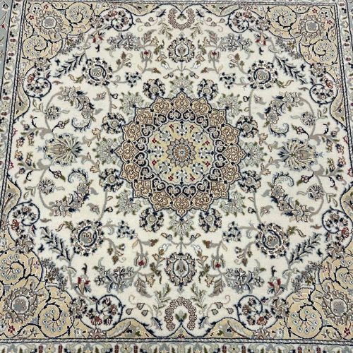 1.8 x 1.8 M Indian Wool & Silk Nain Design Rug