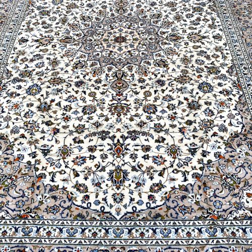 4x3M Royal Beige Persian Kashan Rug