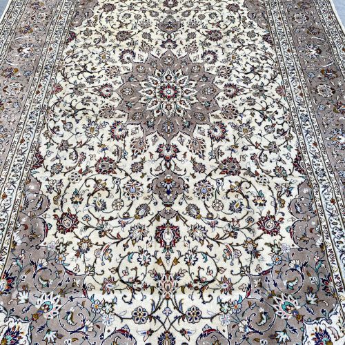 3.9x2.4M Beige Persian Kashan