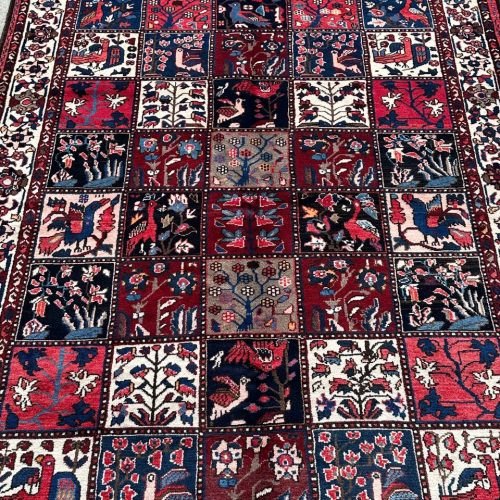 2.9x1.6M Garden Design Bakhtiari Persian Rug